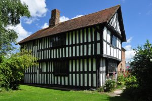 Hakluyt family medieval hall house